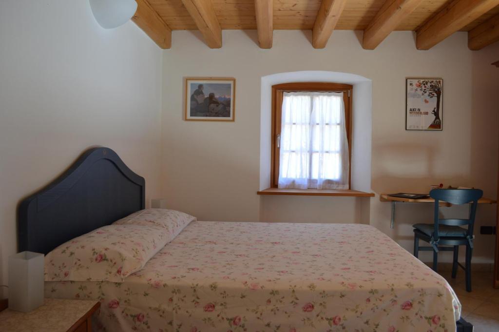 B&B Arlanch 8 Vallarsa Rum bild